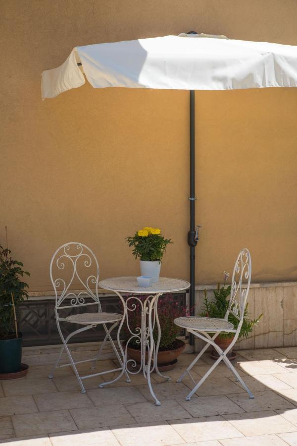 Di Fiore In Fiore Lt Free Private Parking Conversano Luaran gambar